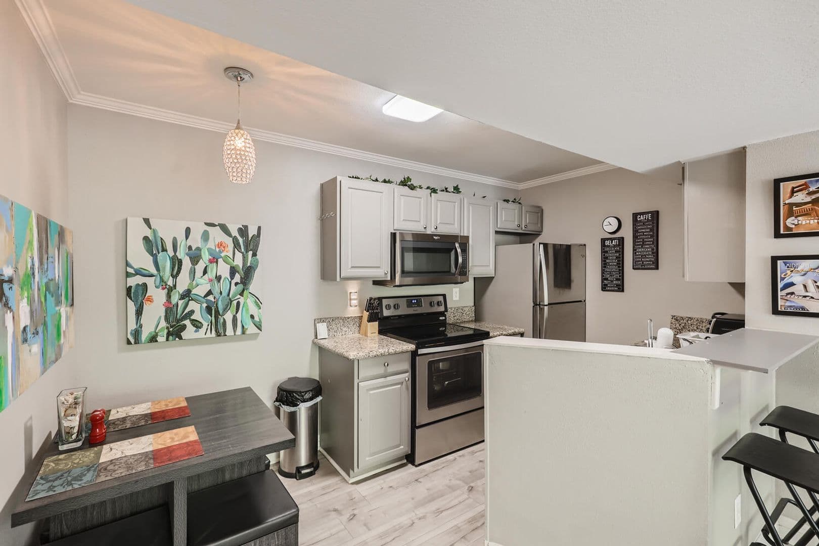 Las Vegas Condo: 5146 S Jones Blvd UNIT #207