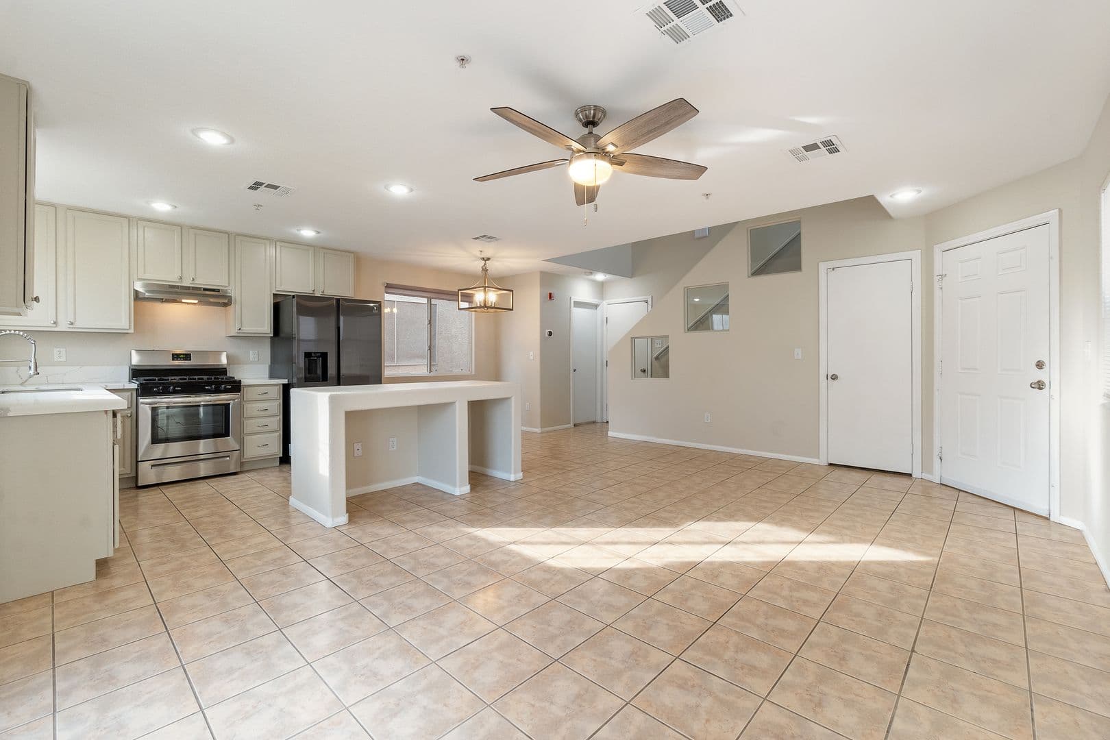 North Las Vegas House: 3211 Sunrise Cove Avenue