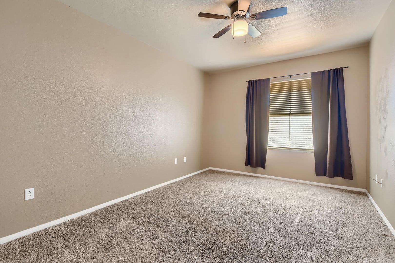 Las Vegas House: 10550 Alexander Rd. #2080