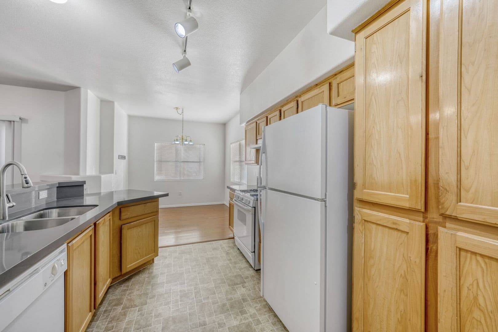 Las Vegas Condo: 2116 Calville St #102