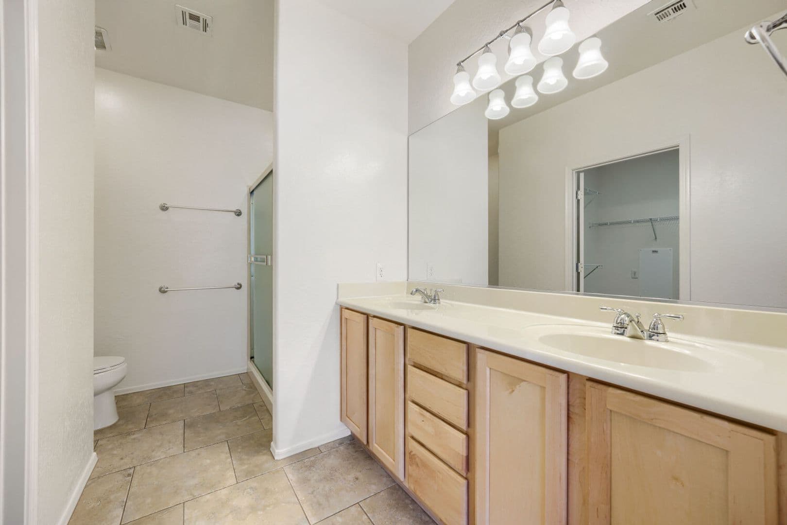 Las Vegas House: 6160 Isola Peak Avenue