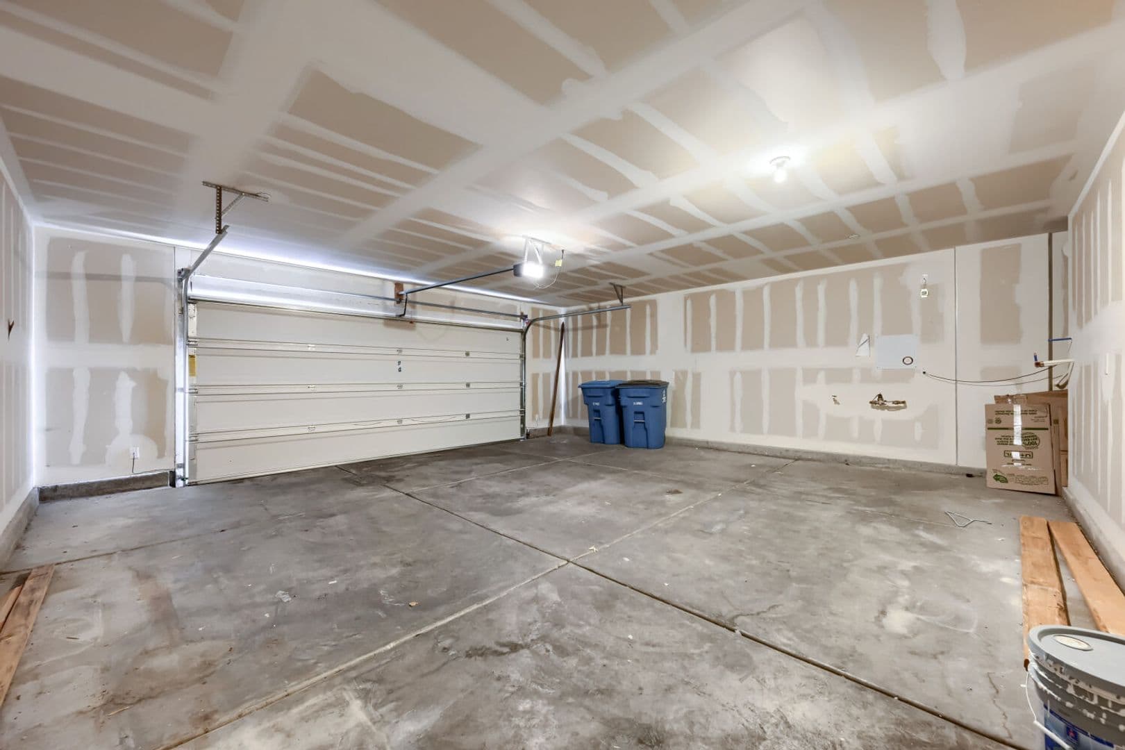 Henderson Townhome: 633 Sedum Ave