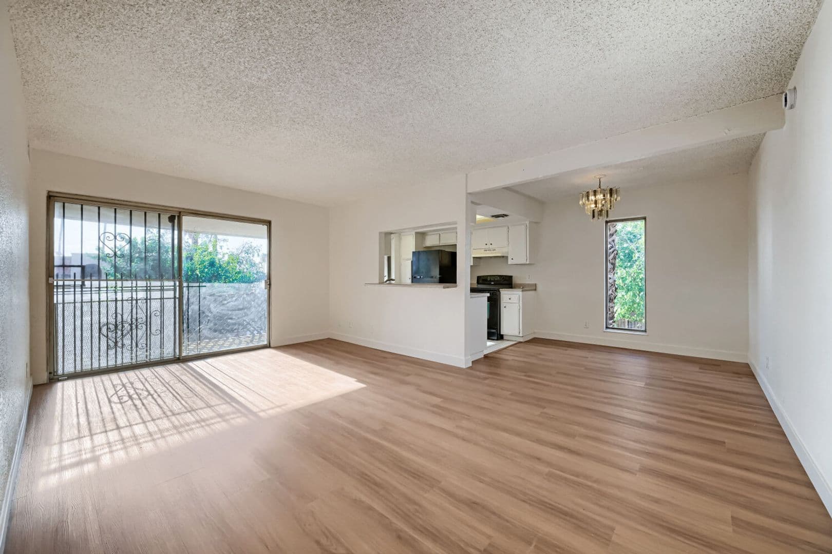 Las Vegas Condo: 1405 Vegas Valley Drive