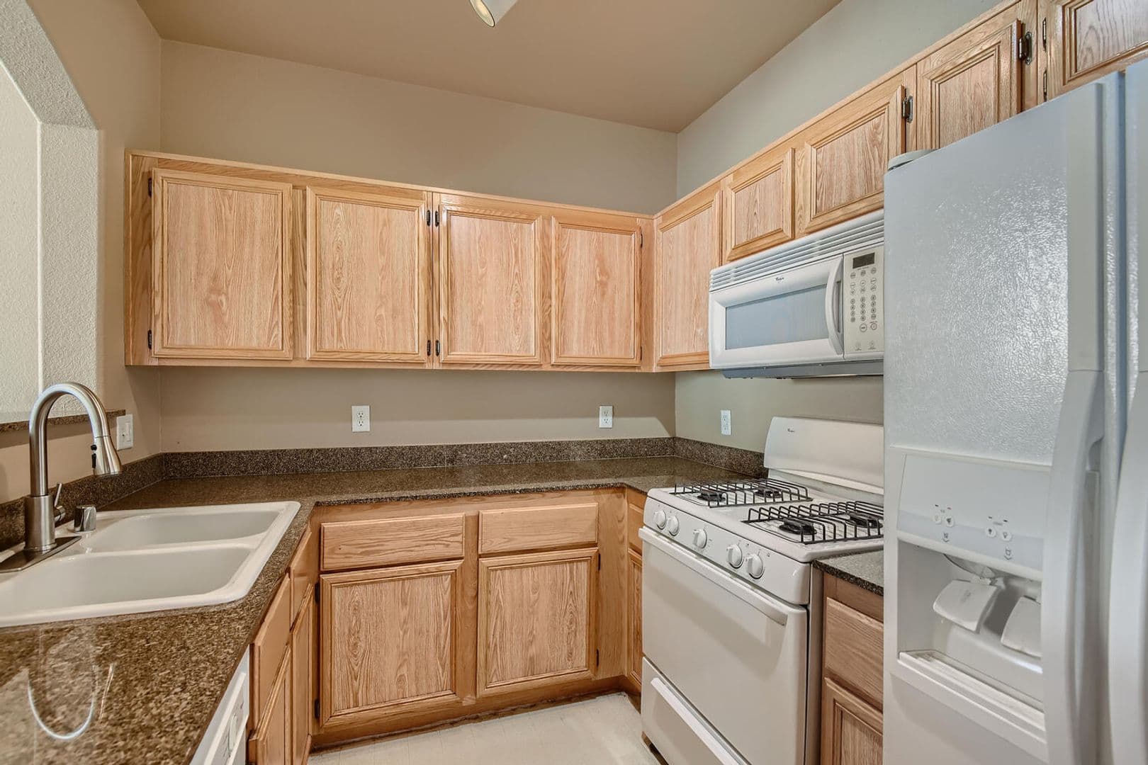 Las Vegas House: 10550 Alexander Rd. #2080