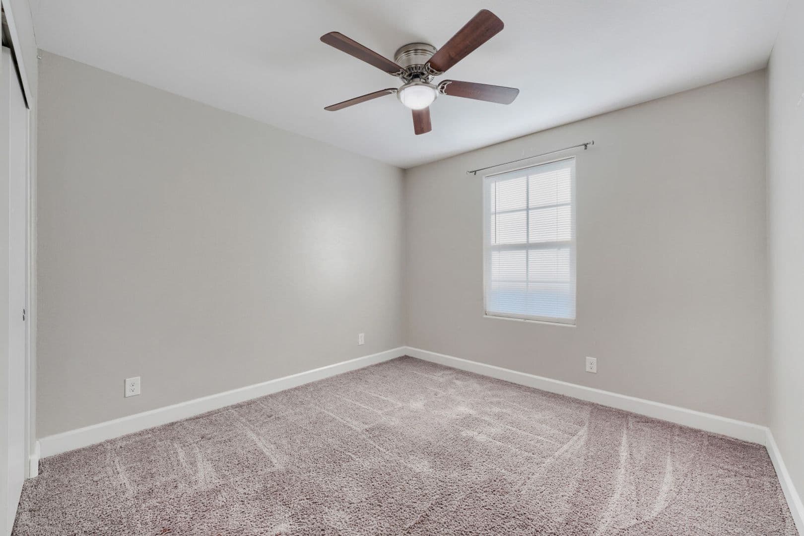 Las Vegas Townhome: 4598 Woolcomber St