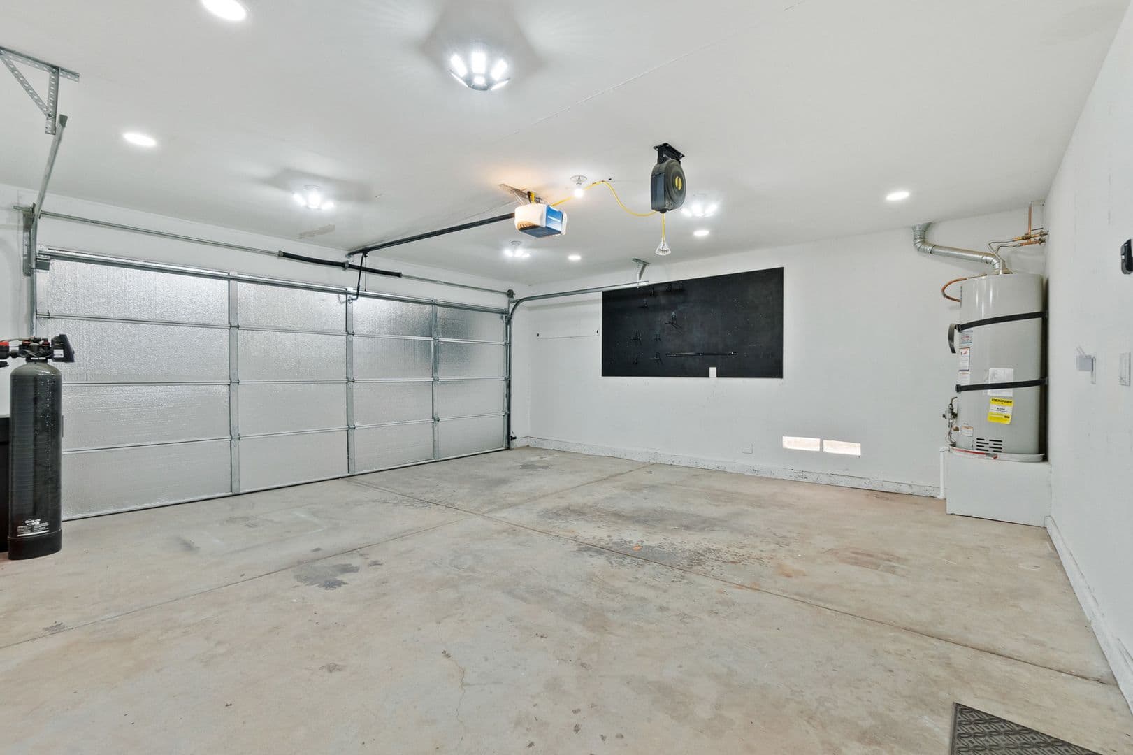North Las Vegas House: 3523 Farina Drive