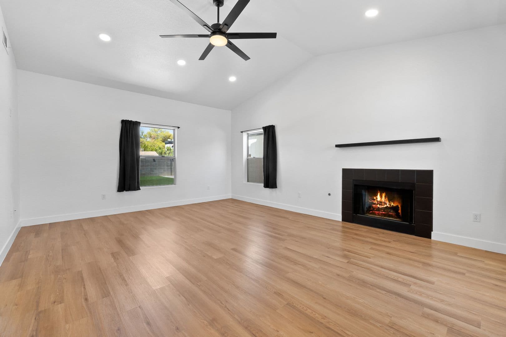 North Las Vegas House: 3523 Farina Drive