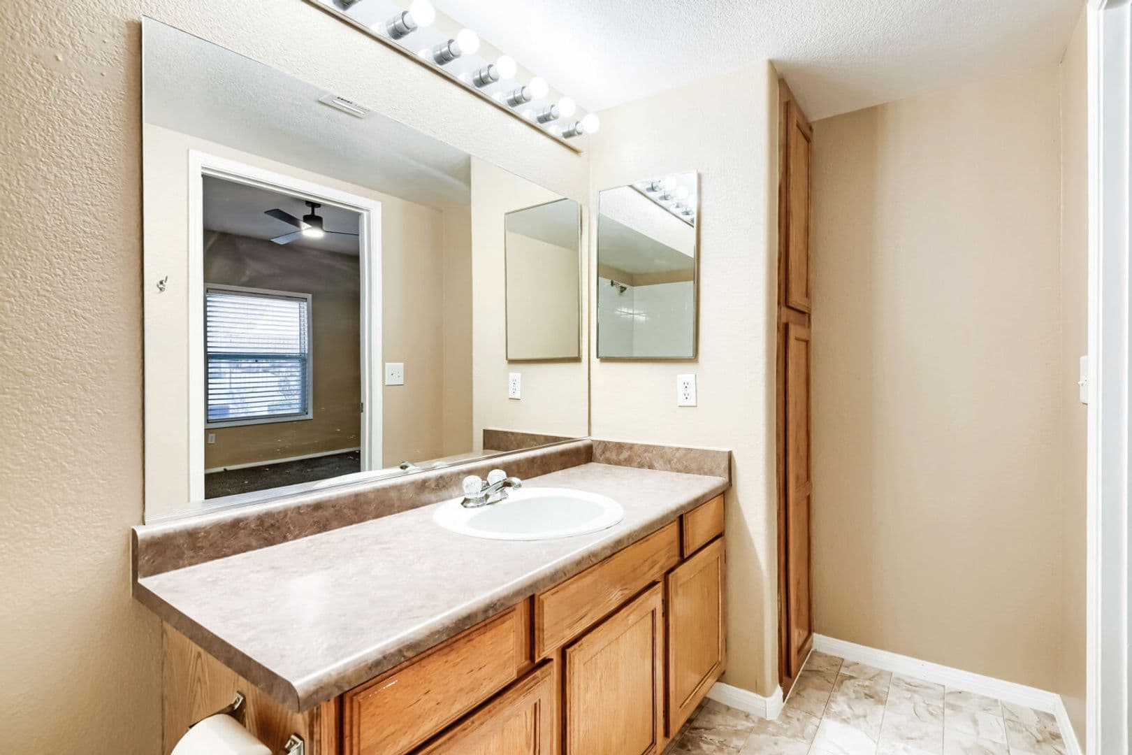 Las Vegas Condo: 7255 W Sunset Rd