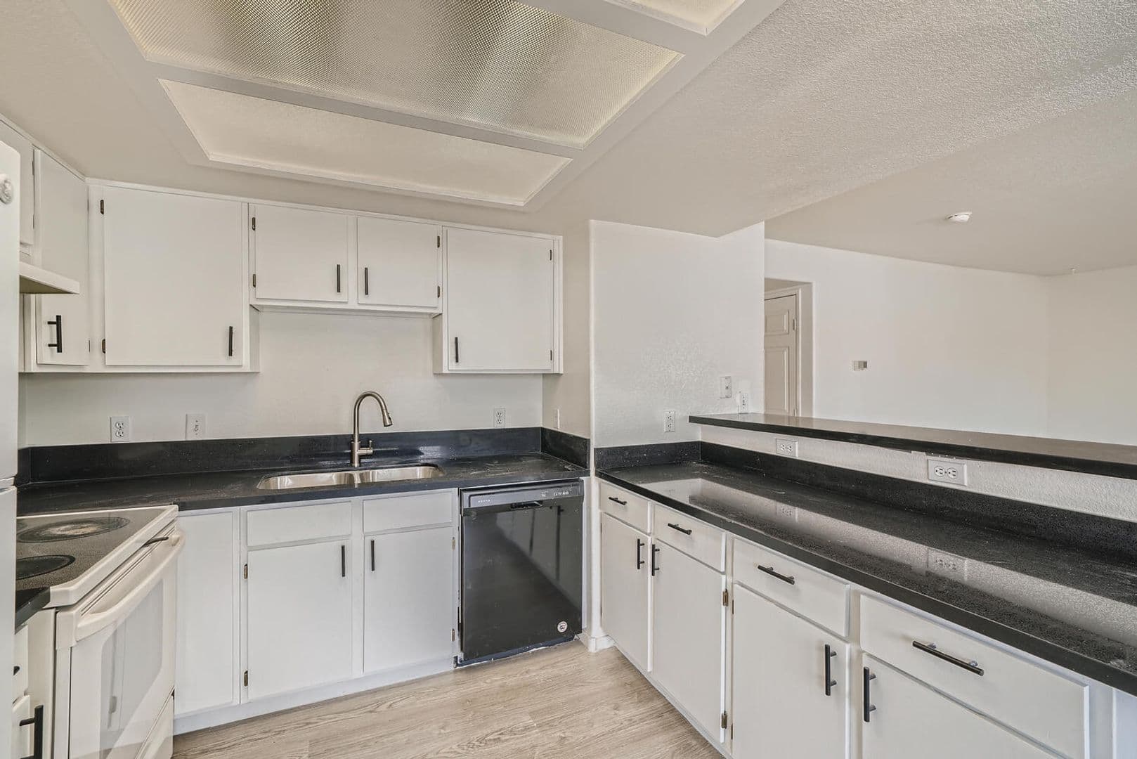 Las Vegas Condo: 2200 Benmore Street Unit 201