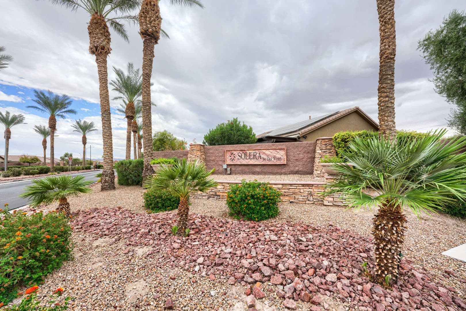 Las Vegas House: 6160 Isola Peak Avenue