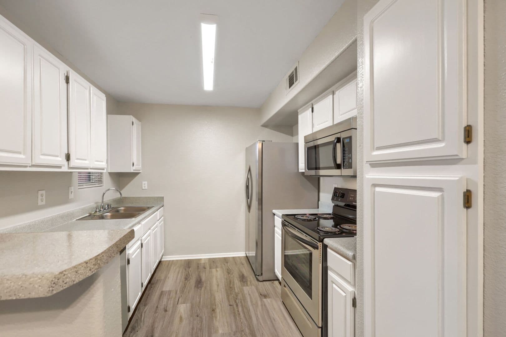 Las Vegas Condo: 555 E Silverado Ranch Blvd