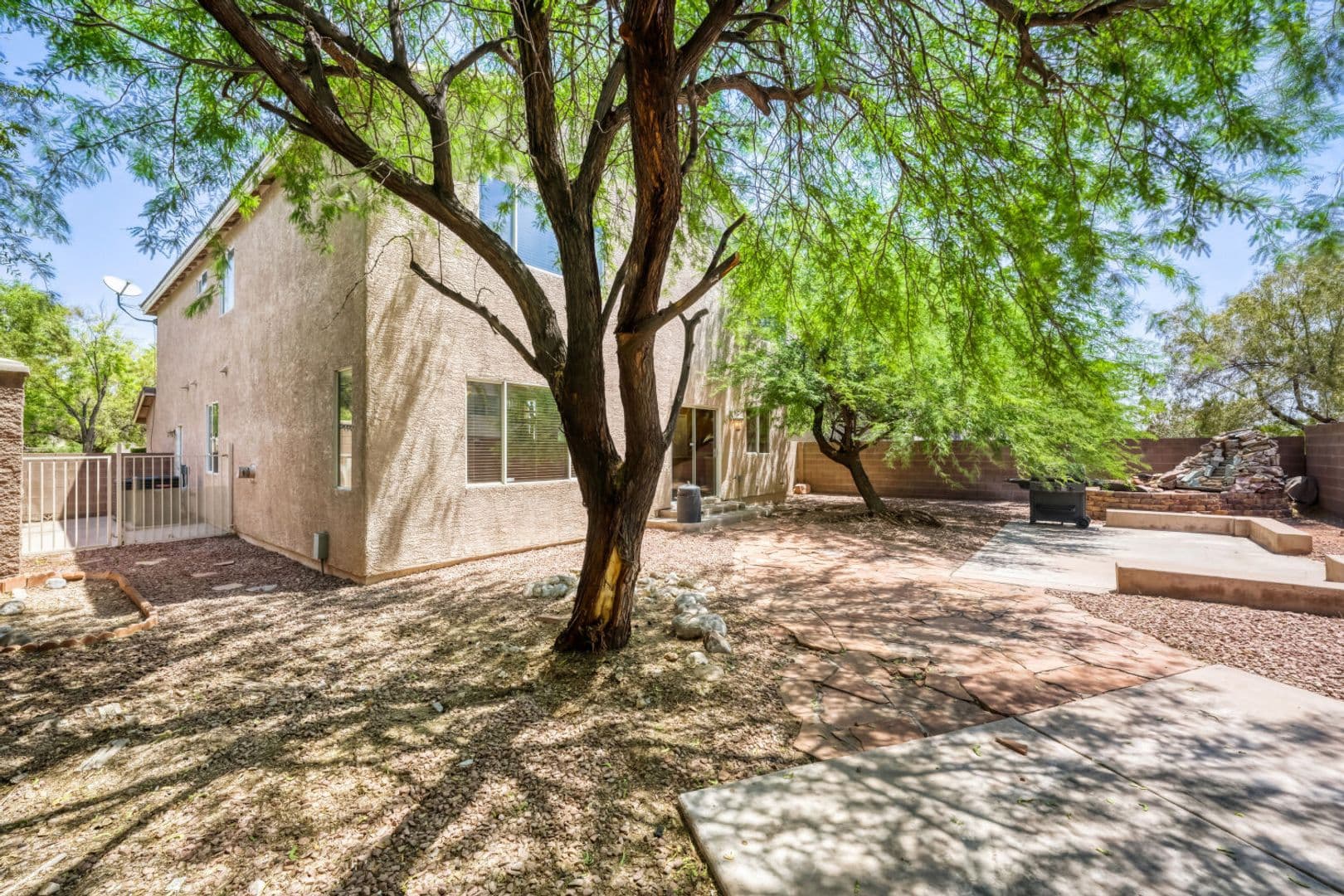 Las Vegas House: 10381 Sleeping Sun Ct.