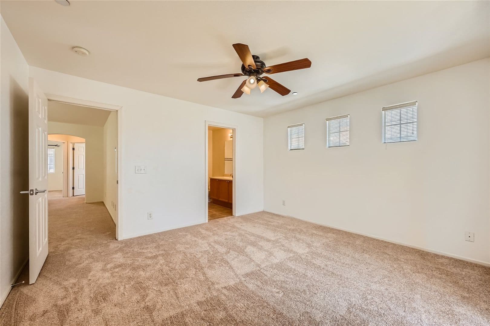 Las Vegas House: 9005 Exultation Ct.