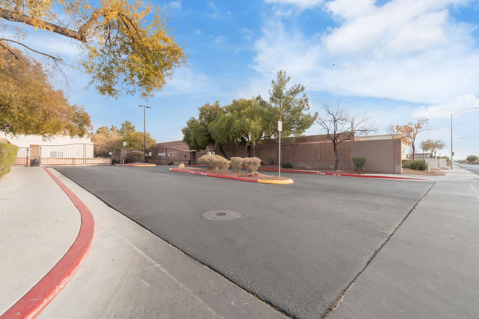 North Las Vegas House: 3211 Sunrise Cove Avenue