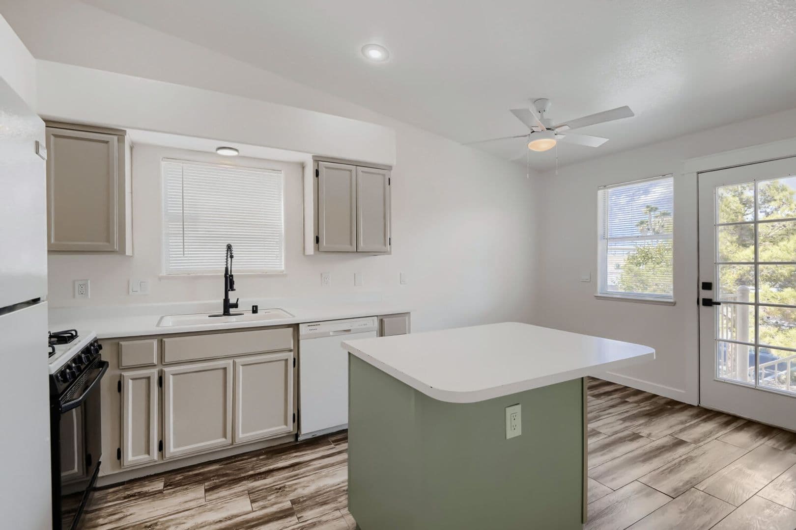 Las Vegas Townhome: 7564 Durham Hall Ave