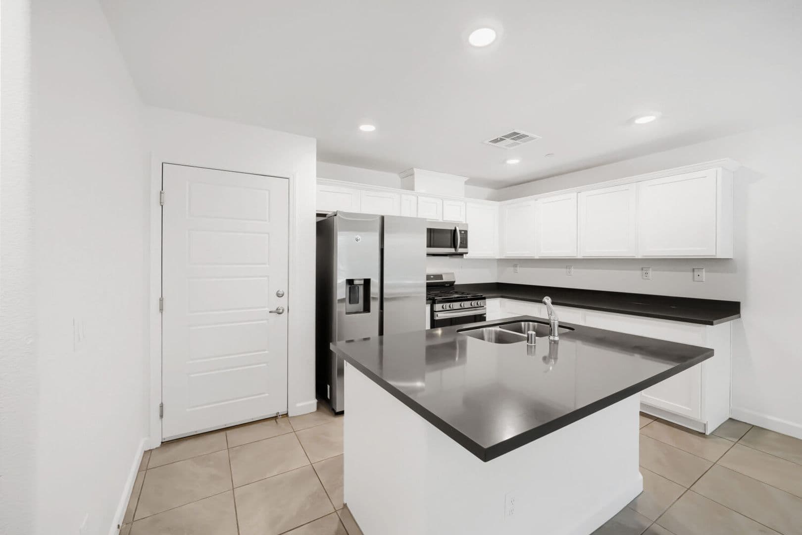 Las Vegas Townhome: 3509 Golden Chariot Avenue
