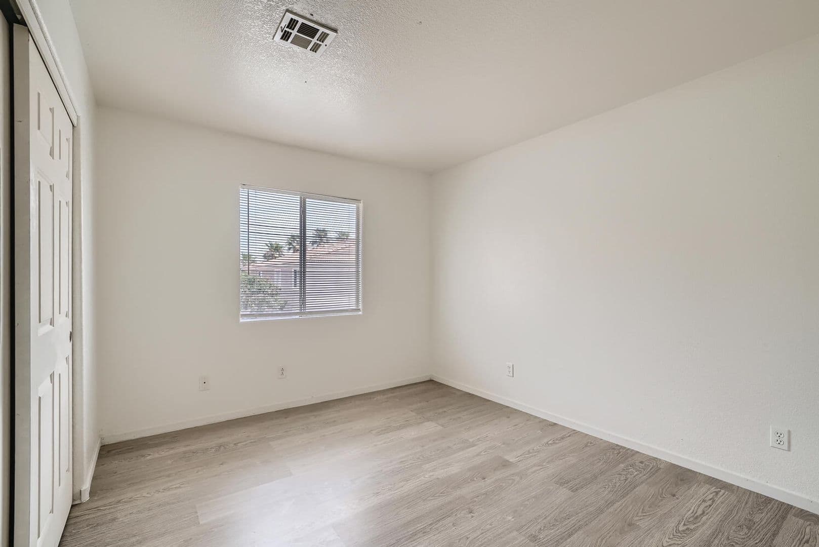 Las Vegas Condo: 2200 Benmore Street Unit 201