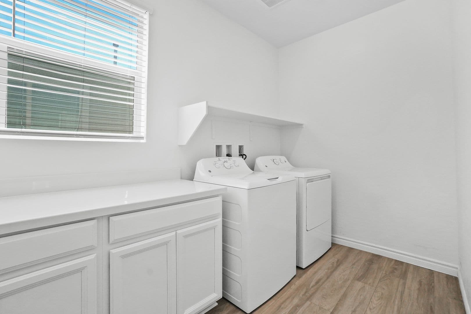 North Las Vegas House: 1118 Junipine Ave
