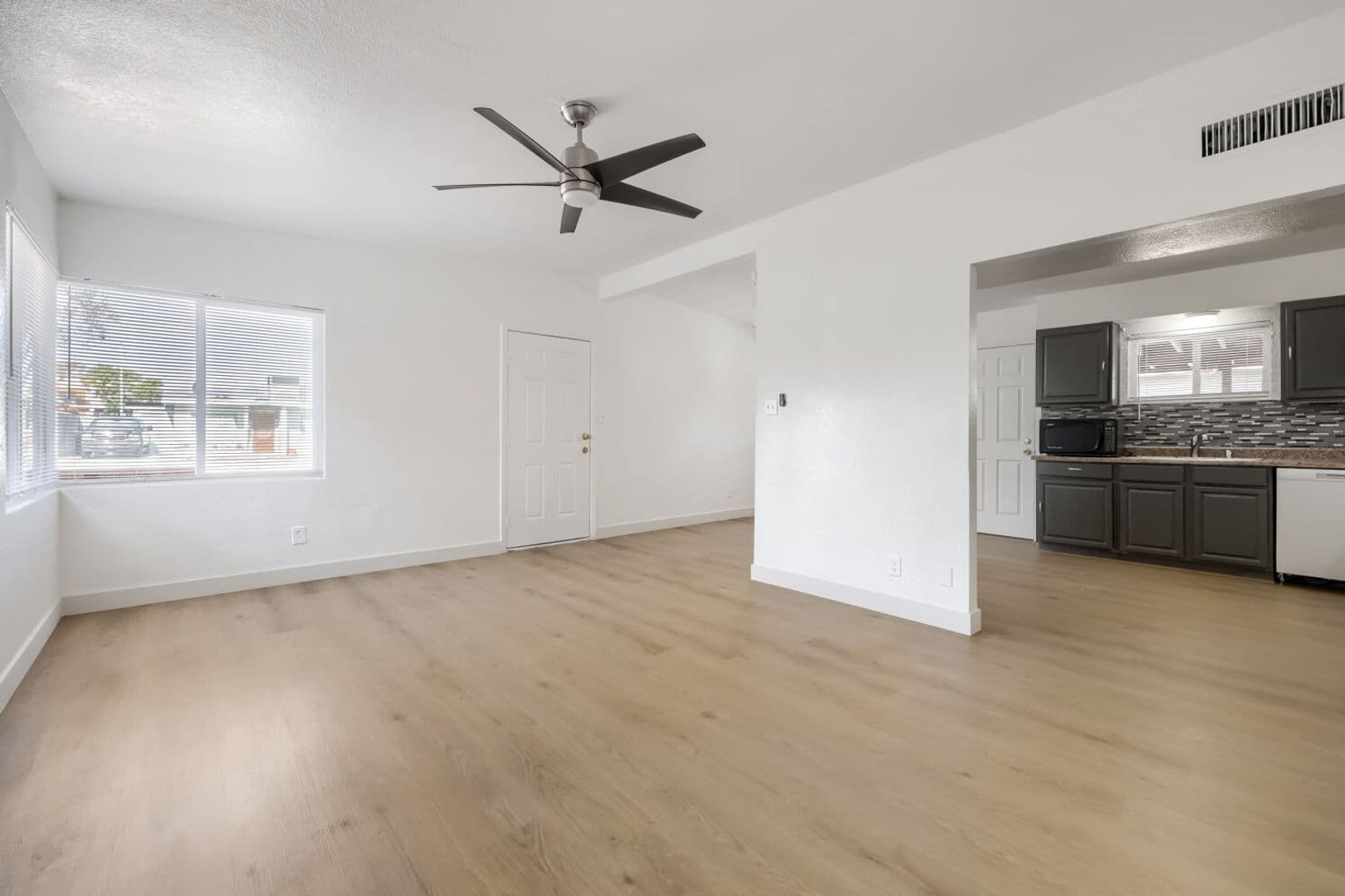 Las Vegas House: 1104 Fay Blvd