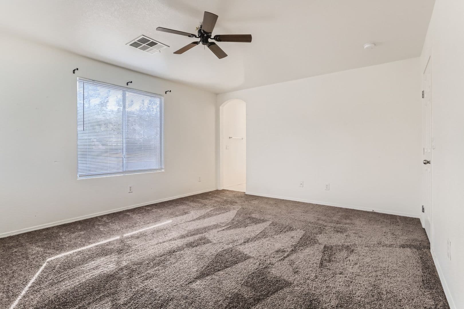 Henderson House: 2537 Begonia Valley Ave.