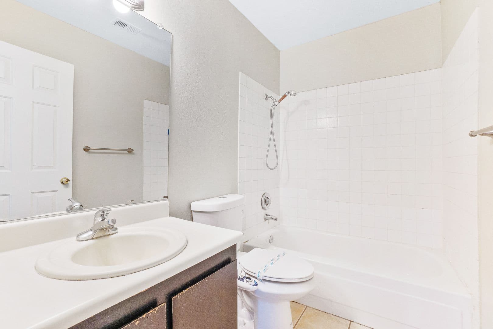 Las Vegas Condo: 2685 Jennydiane Drive #D