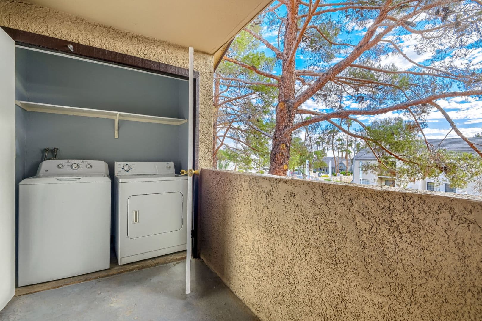 Las Vegas Condo: 2451 N Rainbow Blvd