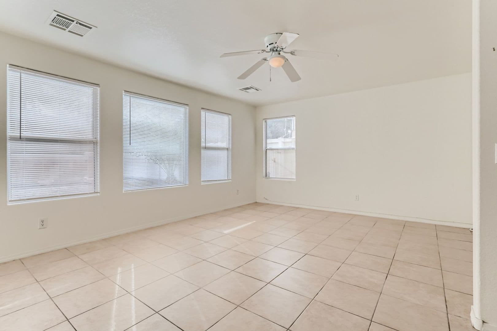 Henderson House: 2537 Begonia Valley Ave.