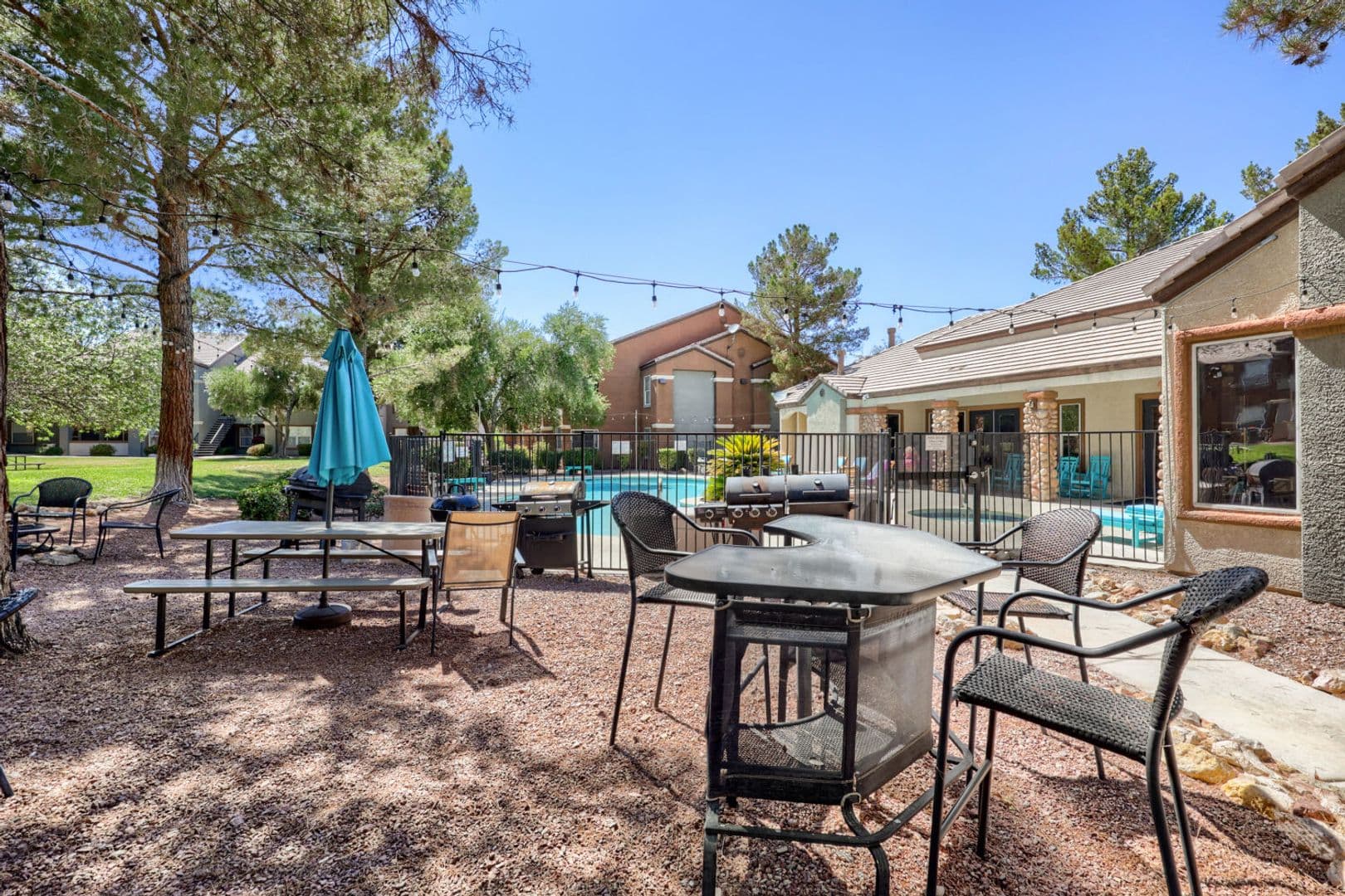 Las Vegas Condo: 555 E Silverado Ranch Blvd