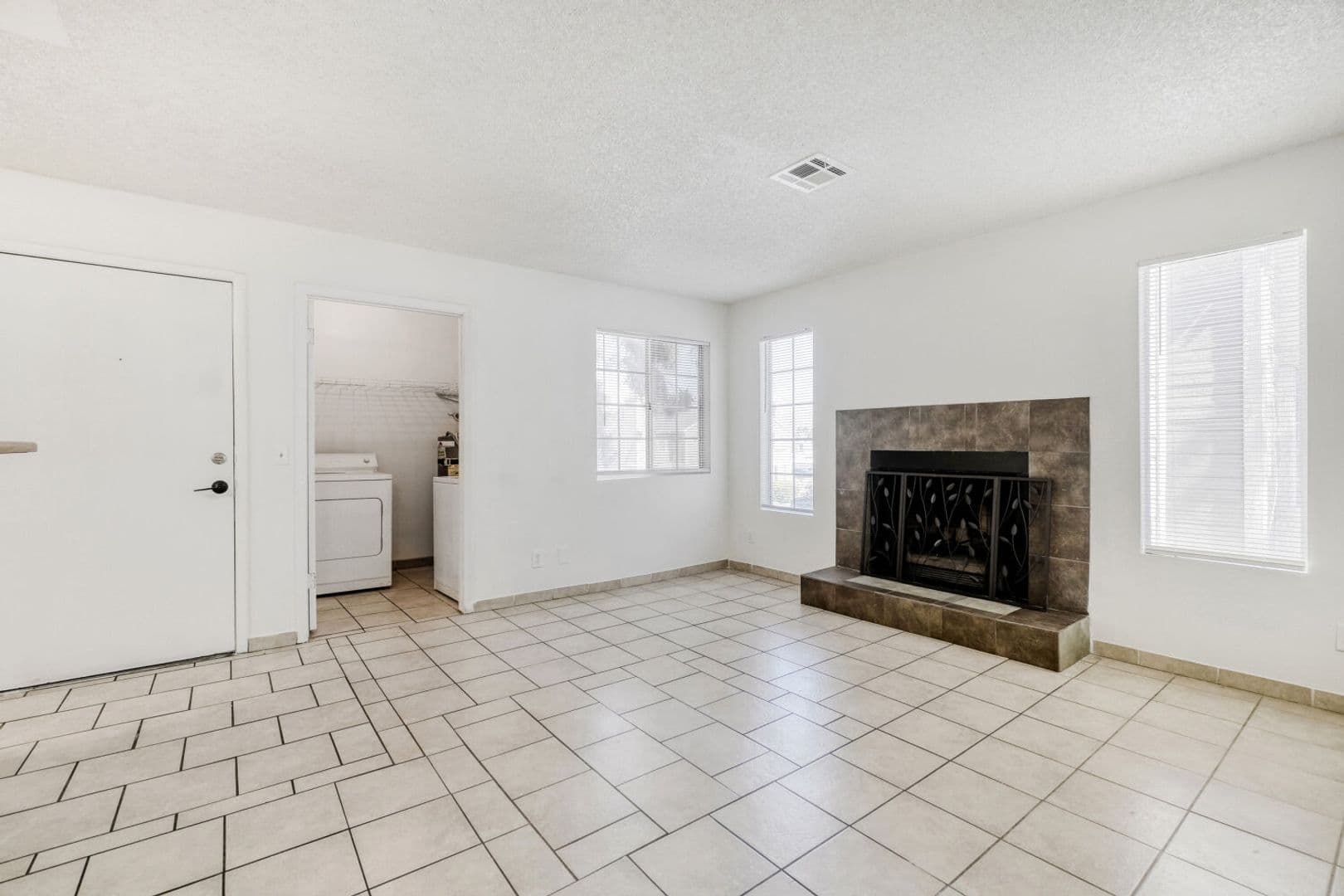Las Vegas Condo: 4651 Amberleigh Ln Unit C
