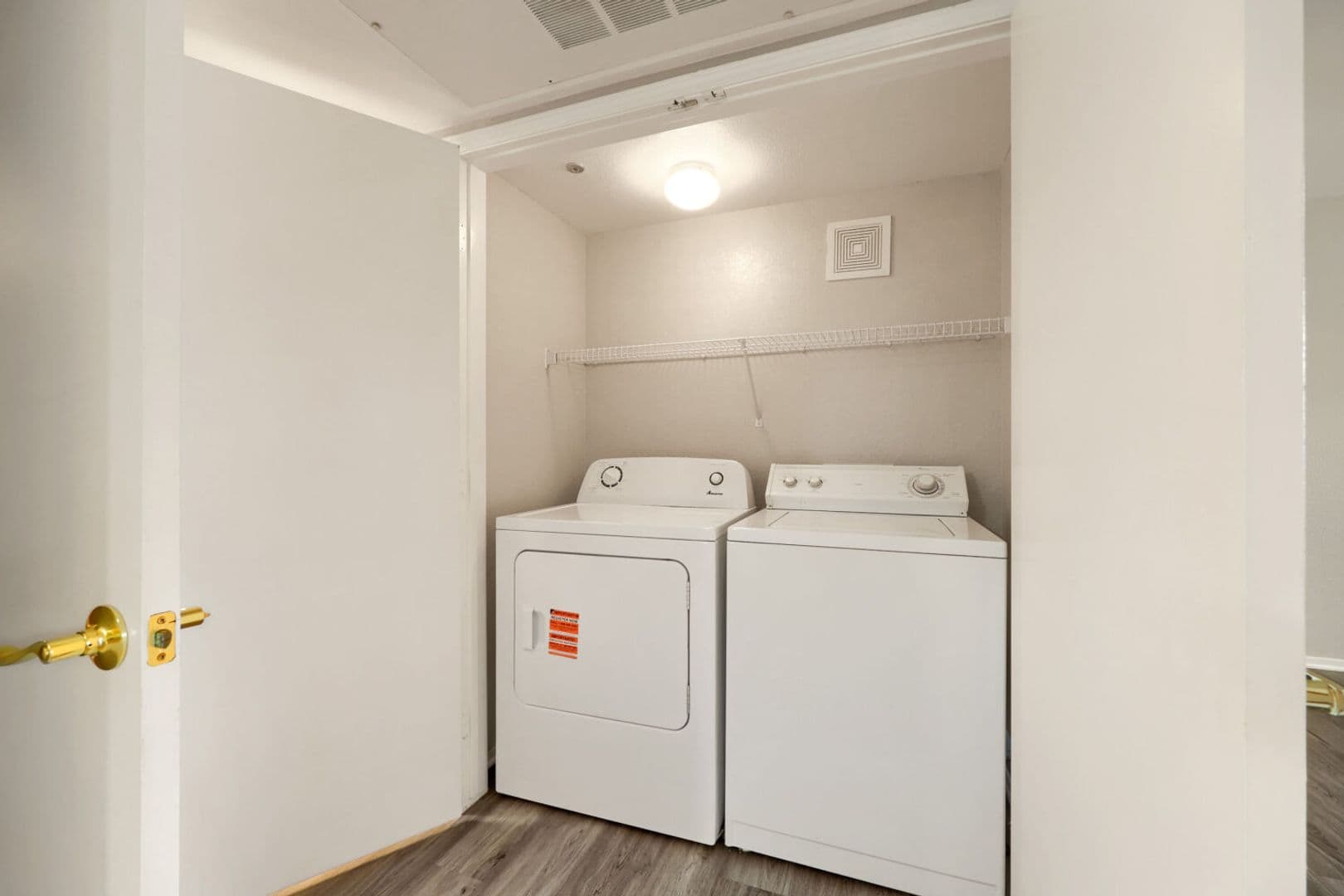 Las Vegas Condo: 555 E Silverado Ranch Blvd