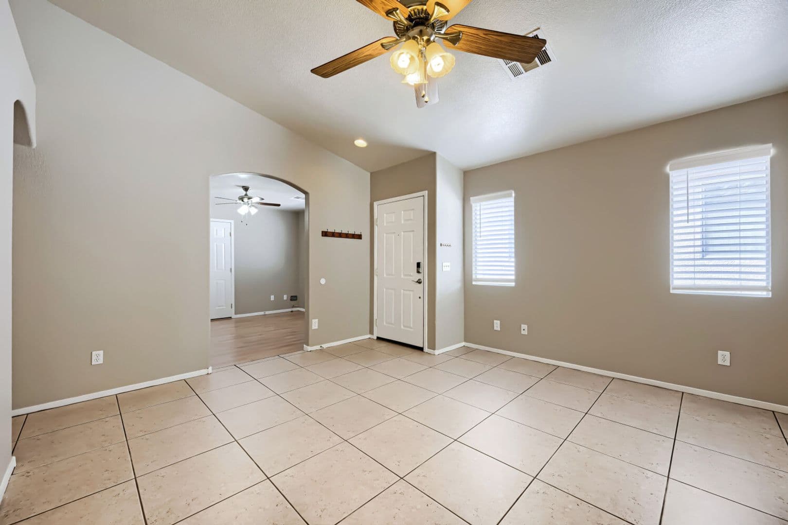 Las Vegas House: 8928 Crooked Shell Ave.