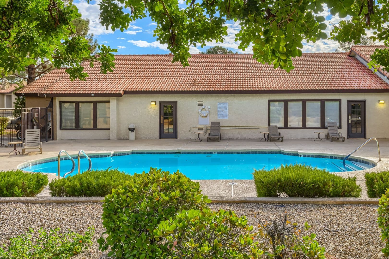 Las Vegas Condo: 2451 N Rainbow Blvd