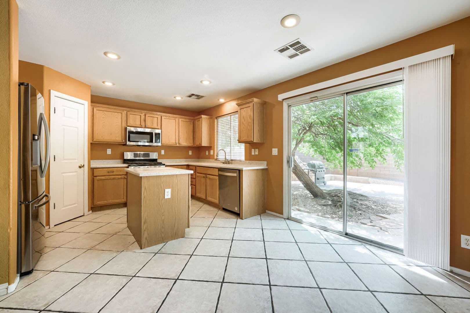 Las Vegas House: 10381 Sleeping Sun Ct.