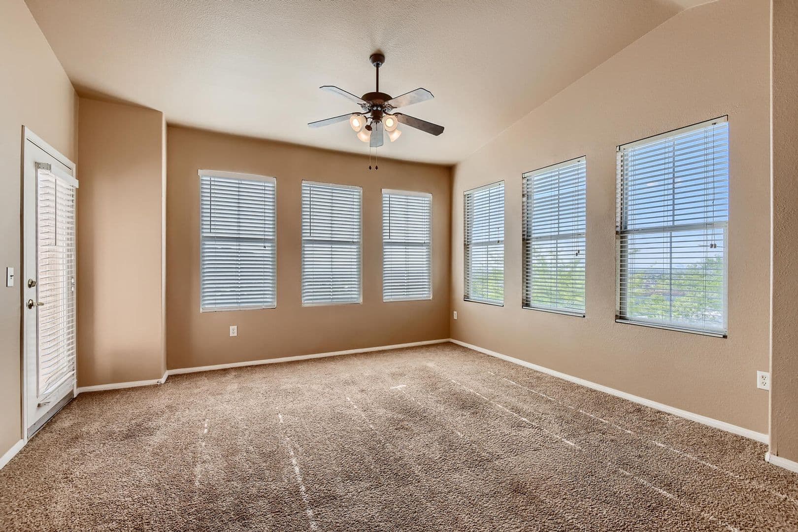 Las Vegas House: 10550 Alexander Rd. #2080