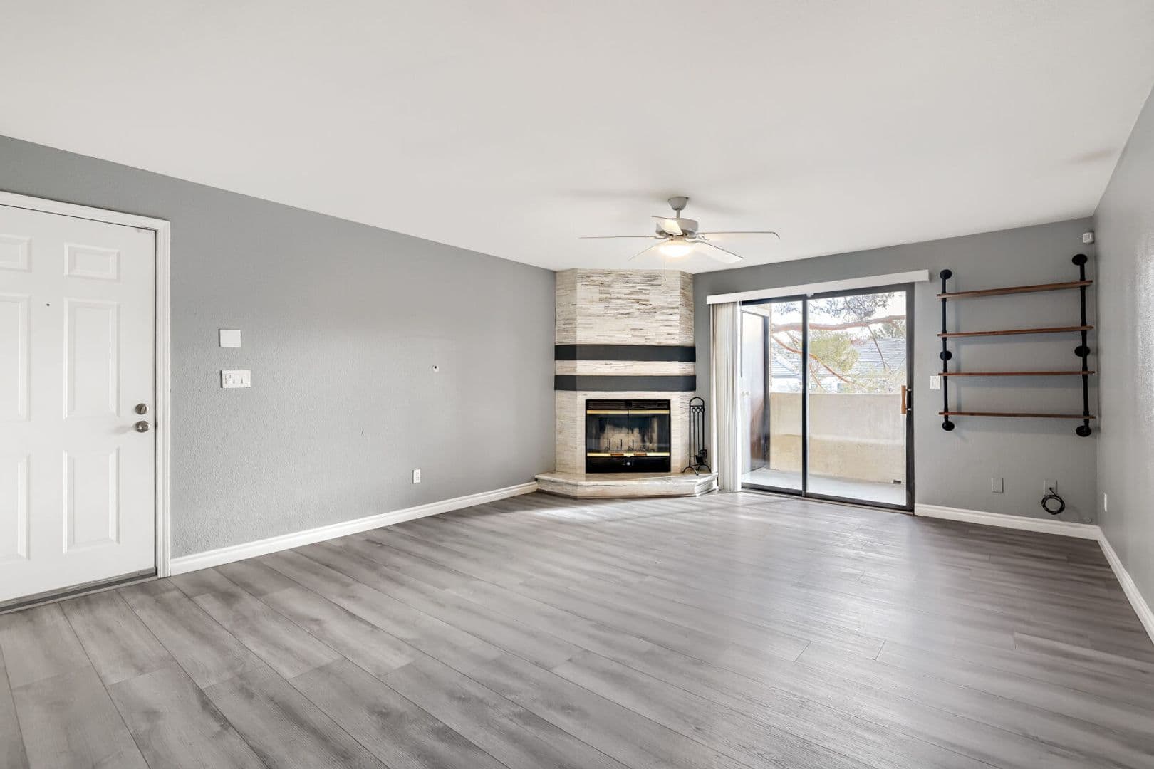 Las Vegas Condo: 2451 N Rainbow Blvd