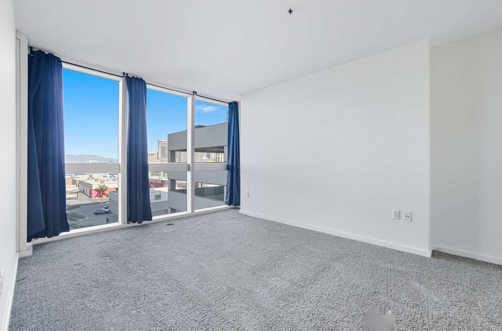 Las Vegas Condo: 4471 Dean Martin Dr #604
