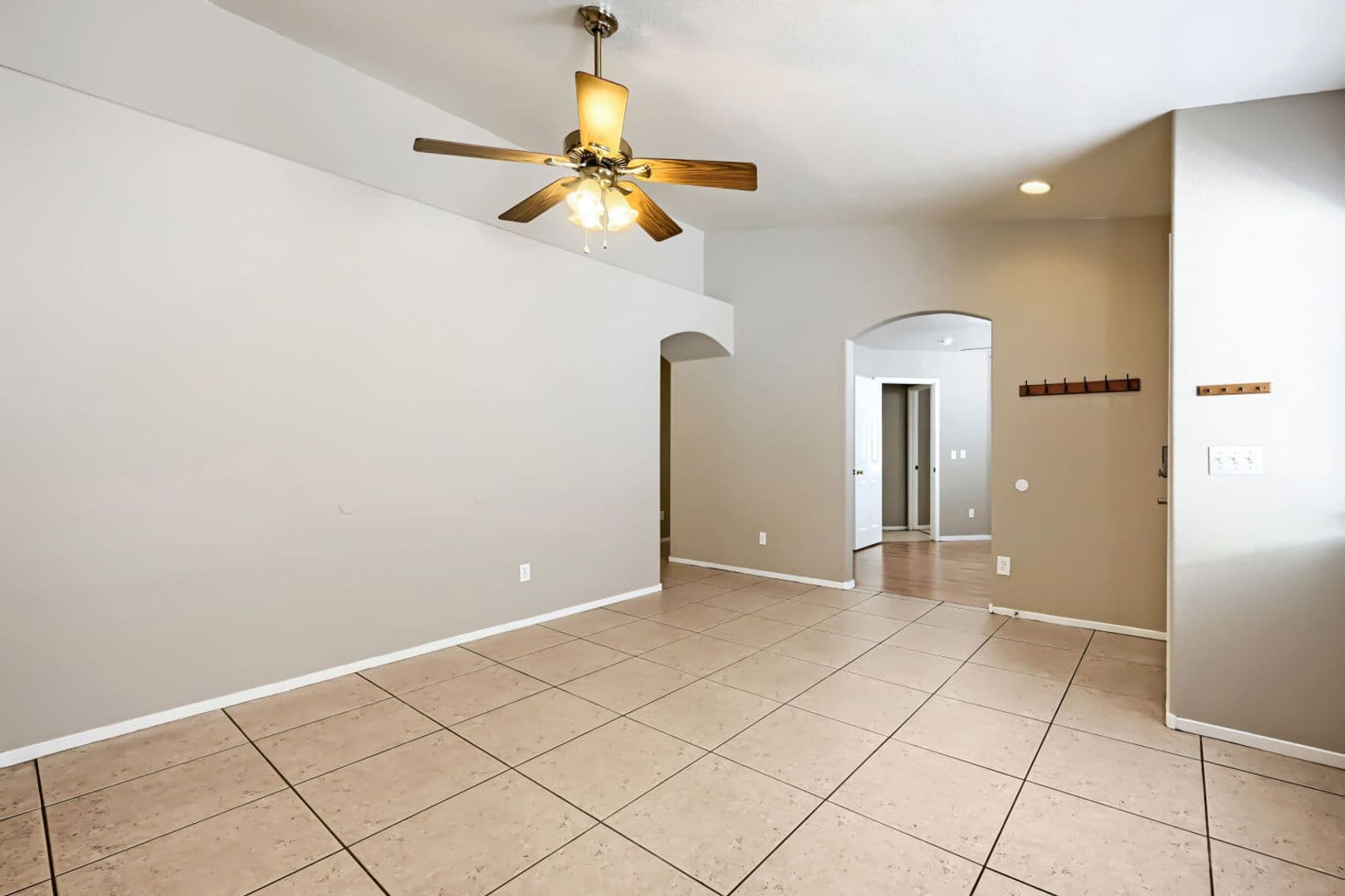 Las Vegas House: 8928 Crooked Shell Ave.
