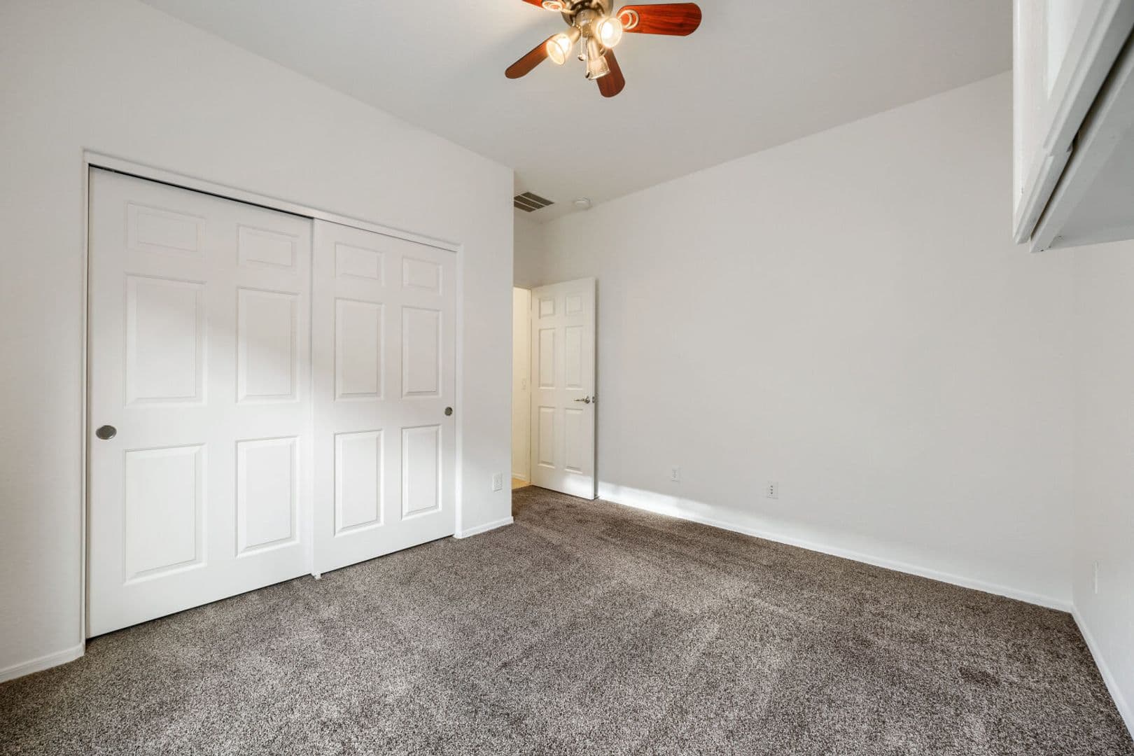 Las Vegas House: 6160 Isola Peak Avenue