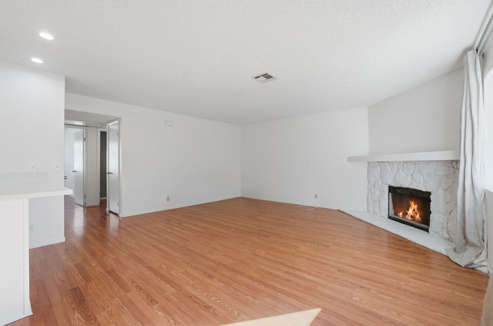 Las Vegas Condo: 945 Falconhead Lane