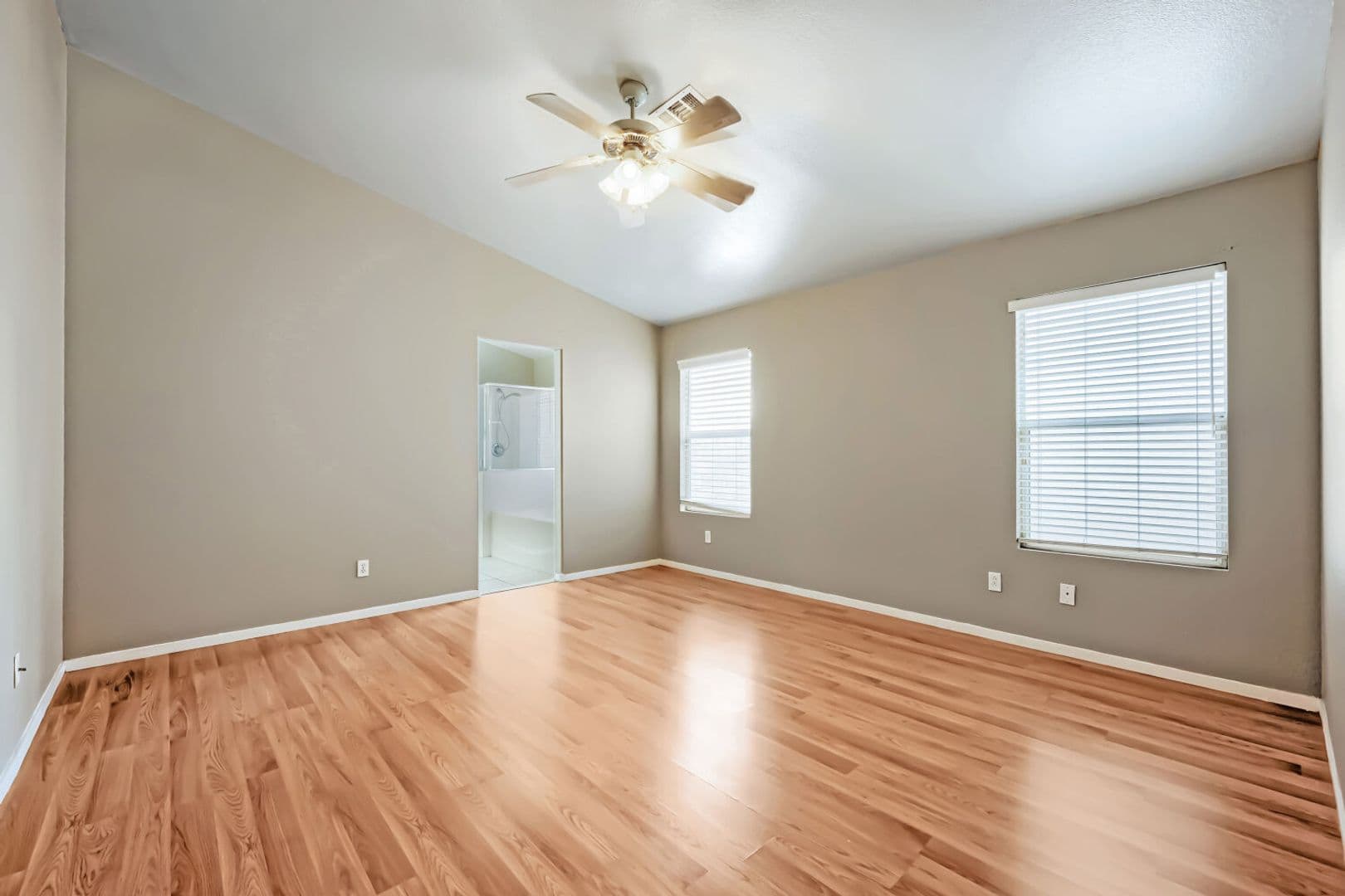 Las Vegas House: 8928 Crooked Shell Ave.