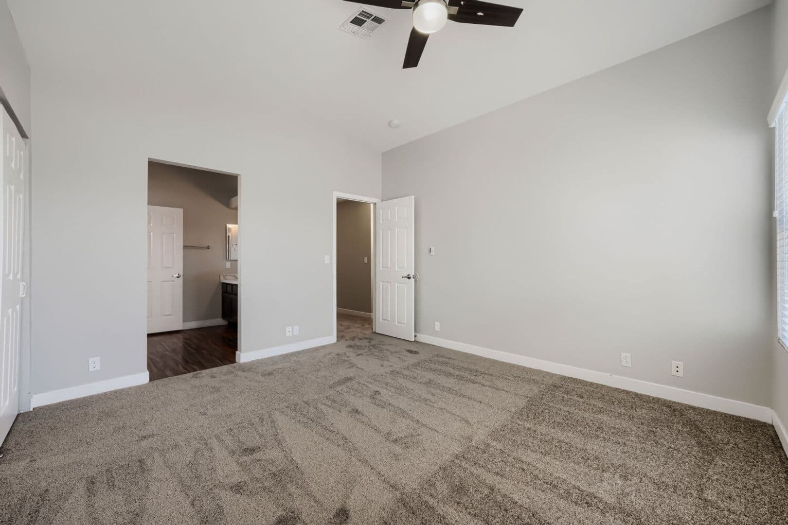 Las Vegas House: 8215 Mt Brodie Circle
