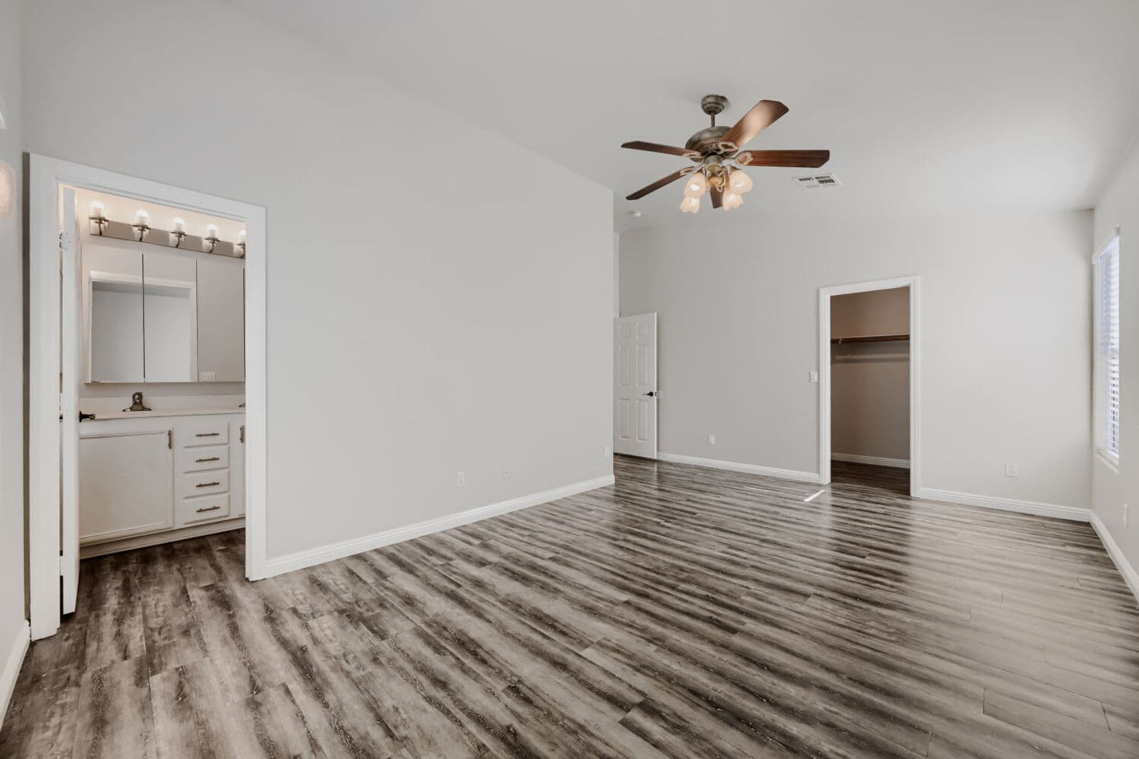 Las Vegas House: 7861 Nesting Pine Place