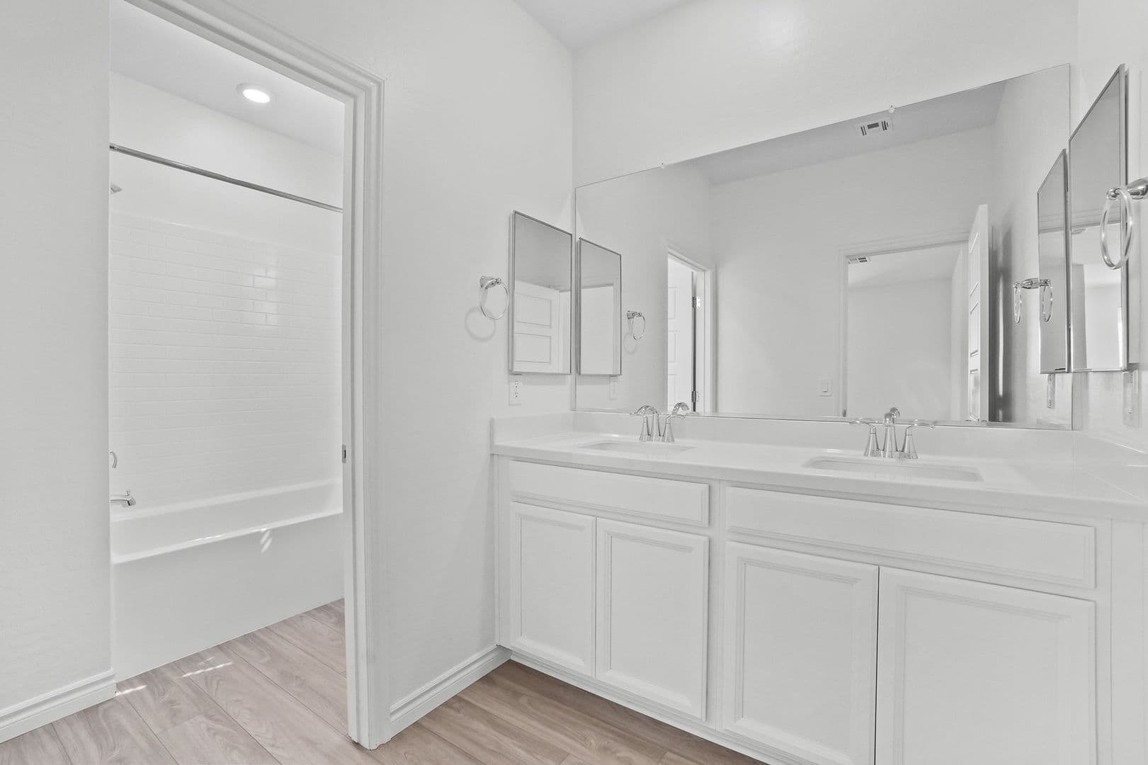 North Las Vegas House: 1118 Junipine Ave