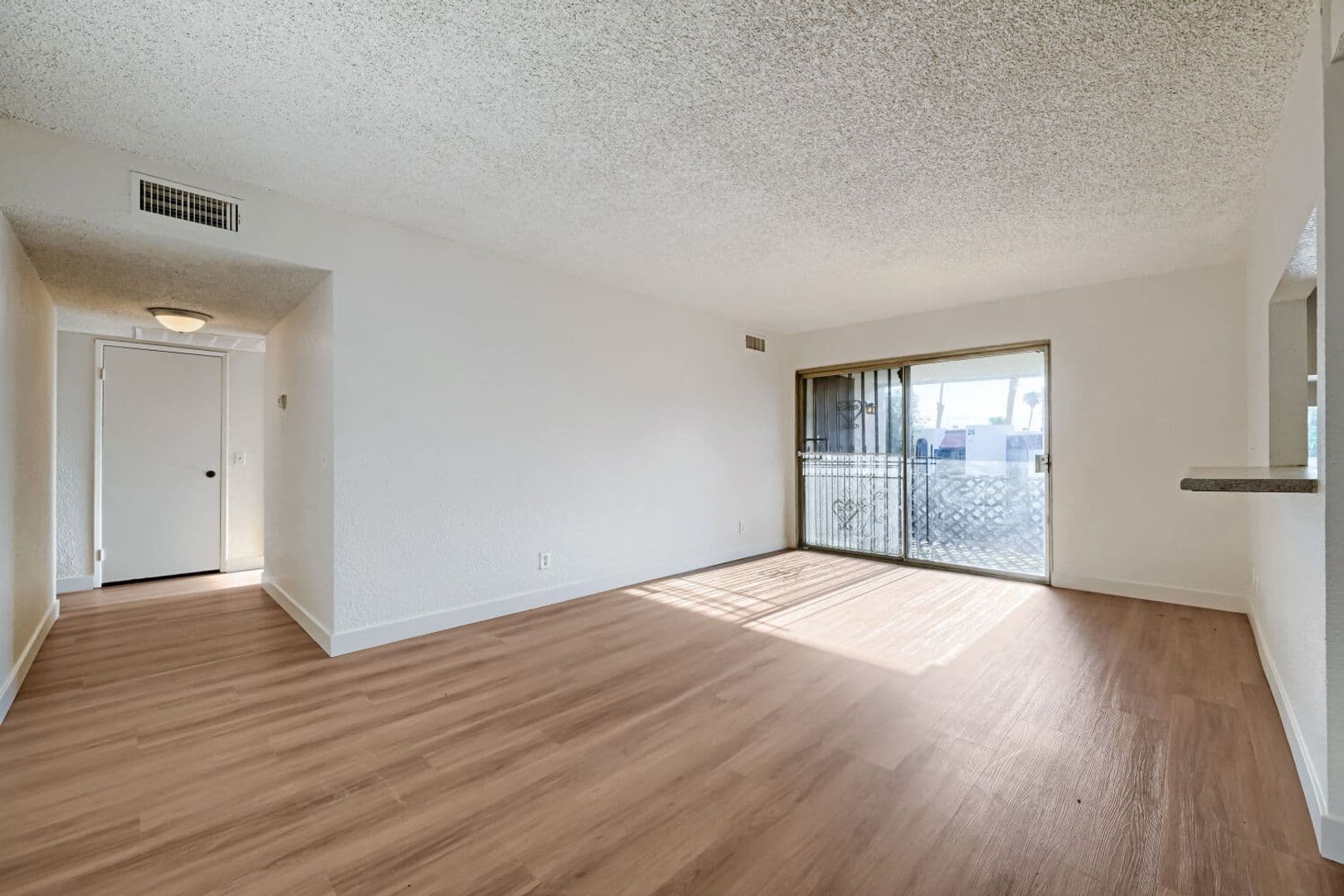 Las Vegas Condo: 1405 Vegas Valley Drive