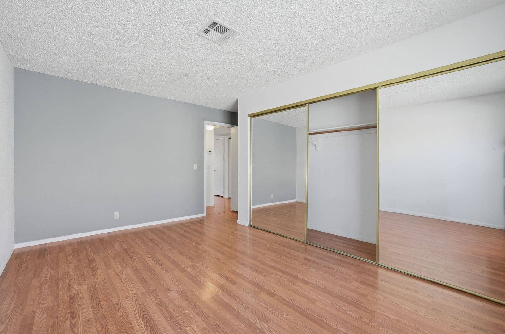 Las Vegas Condo: 945 Falconhead Lane