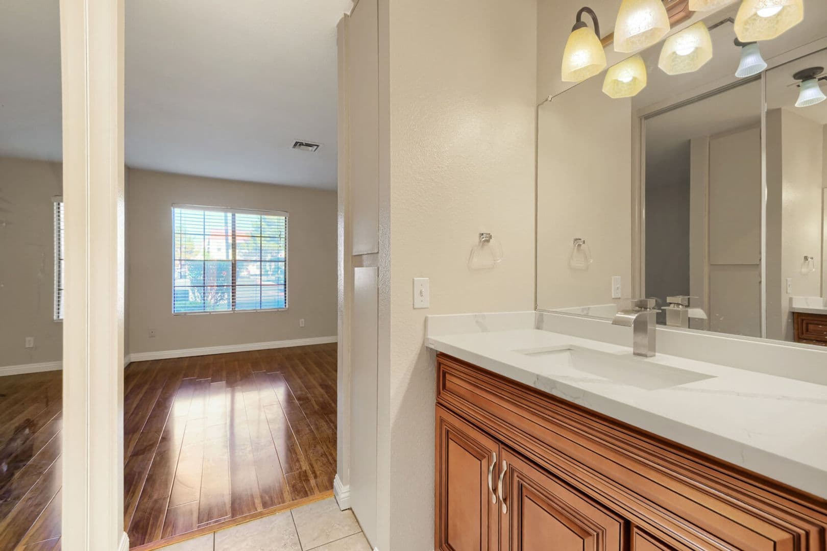 Las Vegas Condo: 4860 Nara Vista Way