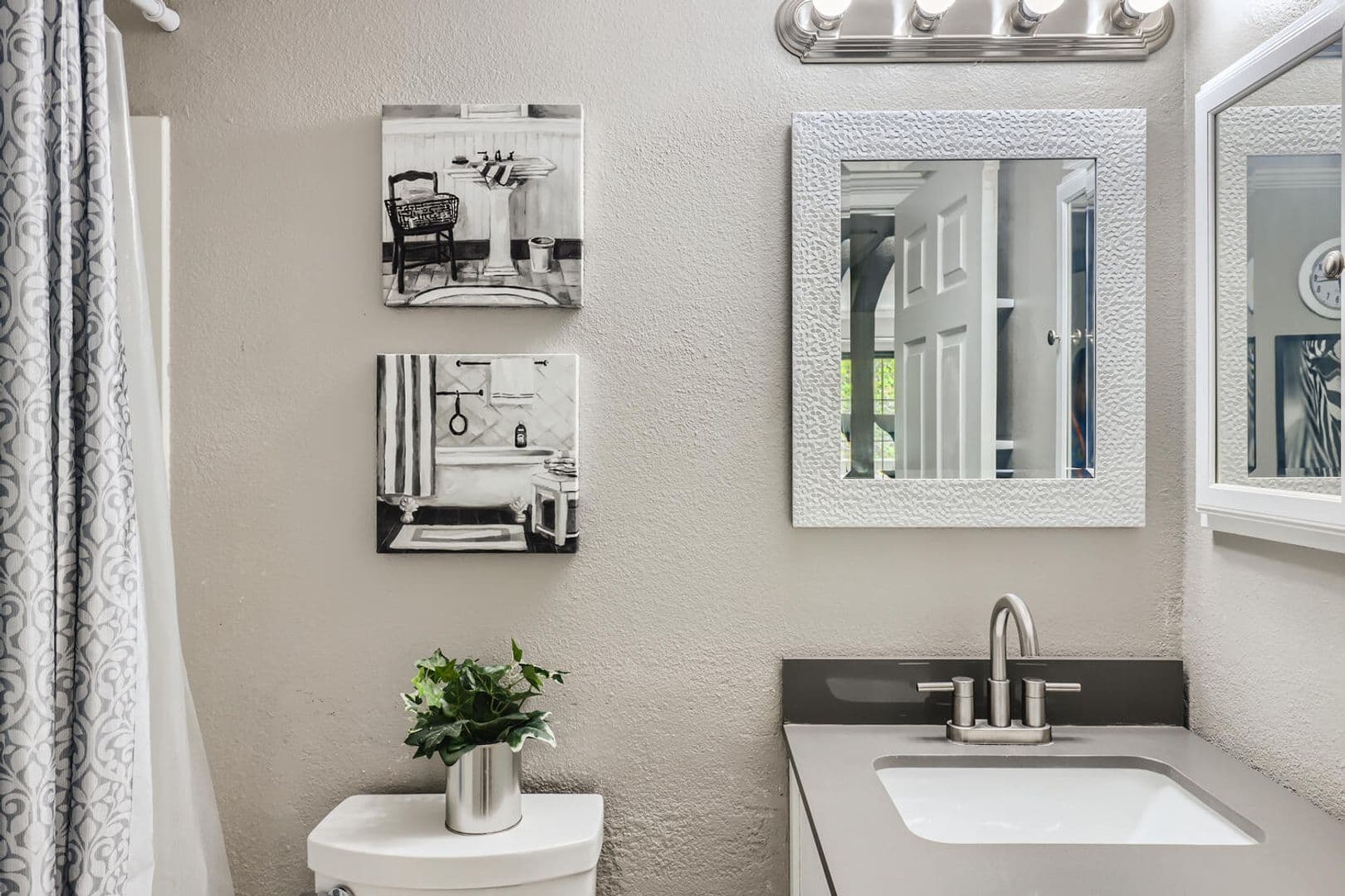 Las Vegas Condo: 5146 S Jones Blvd UNIT #207
