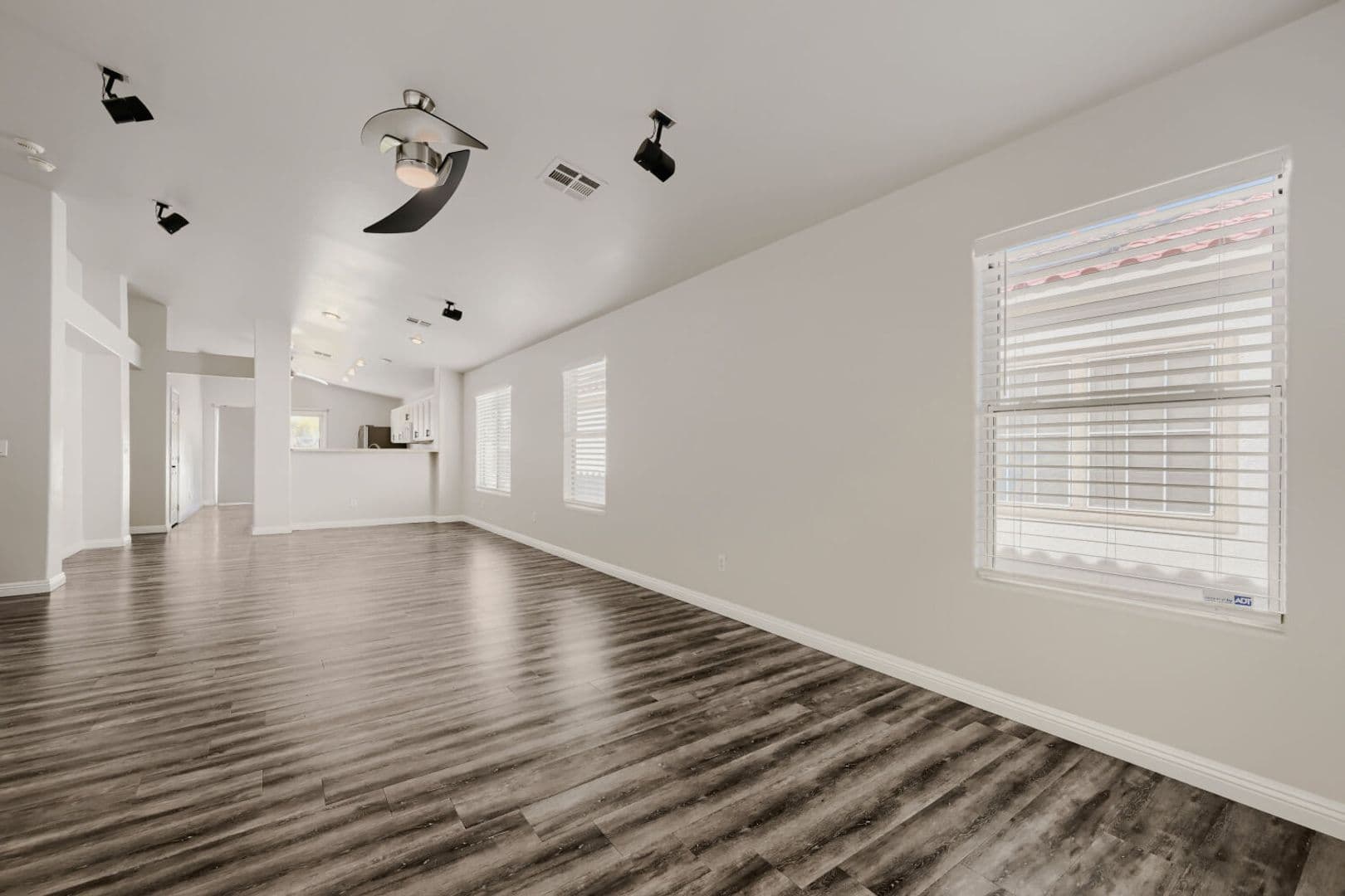 Las Vegas House: 7861 Nesting Pine Place