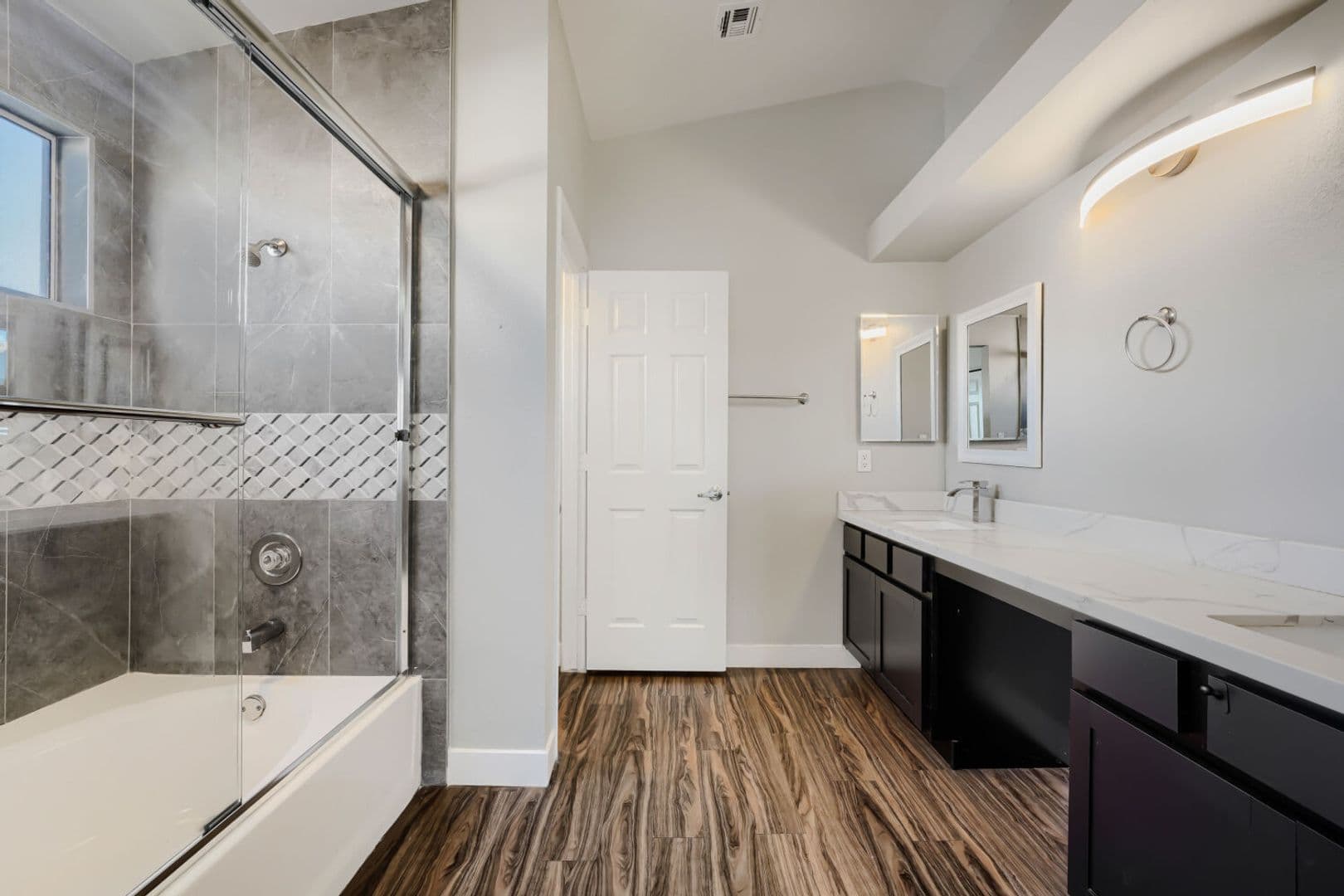 Las Vegas House: 8215 Mt Brodie Circle