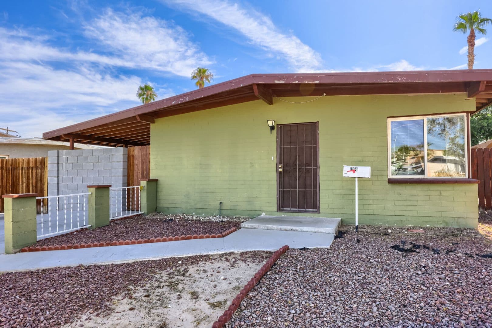 Las Vegas House: 1104 Fay Blvd